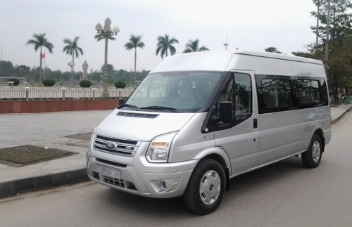 Cho thuê xe 16 chỗ Ford