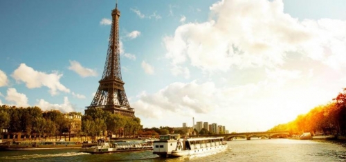 Đặt vé máy bay đi Paris