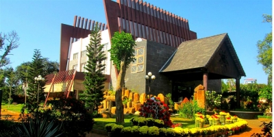 COFFEE TOUR RESORT