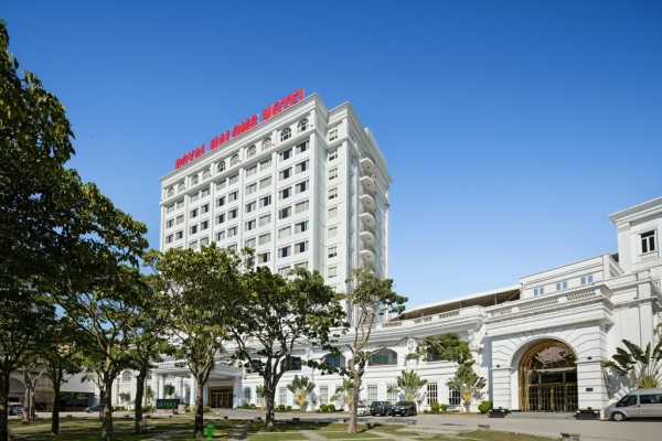 KHÁCH SẠN ROYAL HẠ LONG HOTEL