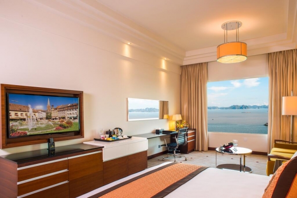 KHÁCH SẠN ROYAL HẠ LONG HOTEL