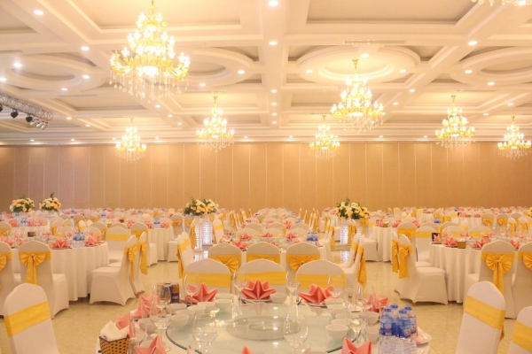 KHÁCH SẠN HOÀNG SƠN PEACE HOTEL NINH BÌNH