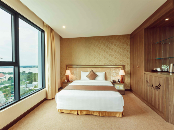 KHÁCH SẠN MƯỜNG THANH LUXURY CẦN THƠ