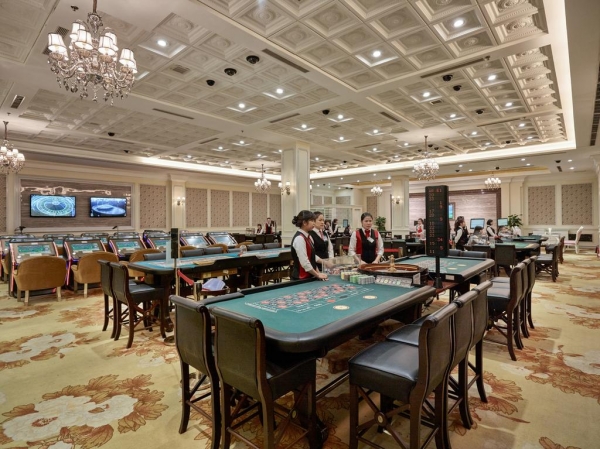 KHÁCH SẠN ROYAL HẠ LONG HOTEL