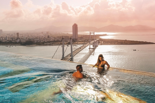 KHÁCH SẠN ĐÀ NẴNG GOLDEN BAY