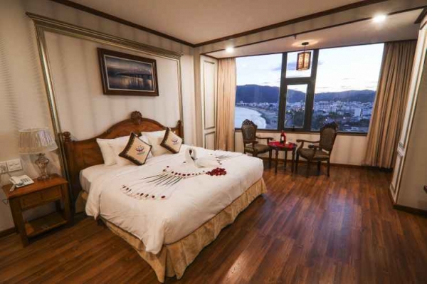 KHÁCH SẠN HƯƠNG VIỆT HOTEL QUY NHƠN