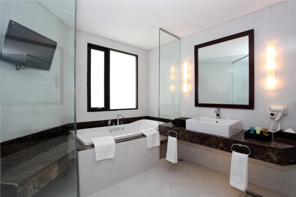 KHÁCH SẠN CENDELUXE HOTEL TUY HÒA